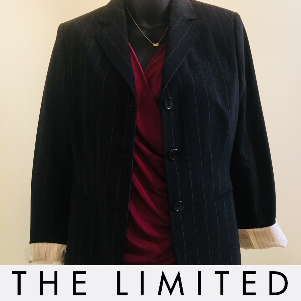 EUC, The Limited Blazer & FREE Camisole
